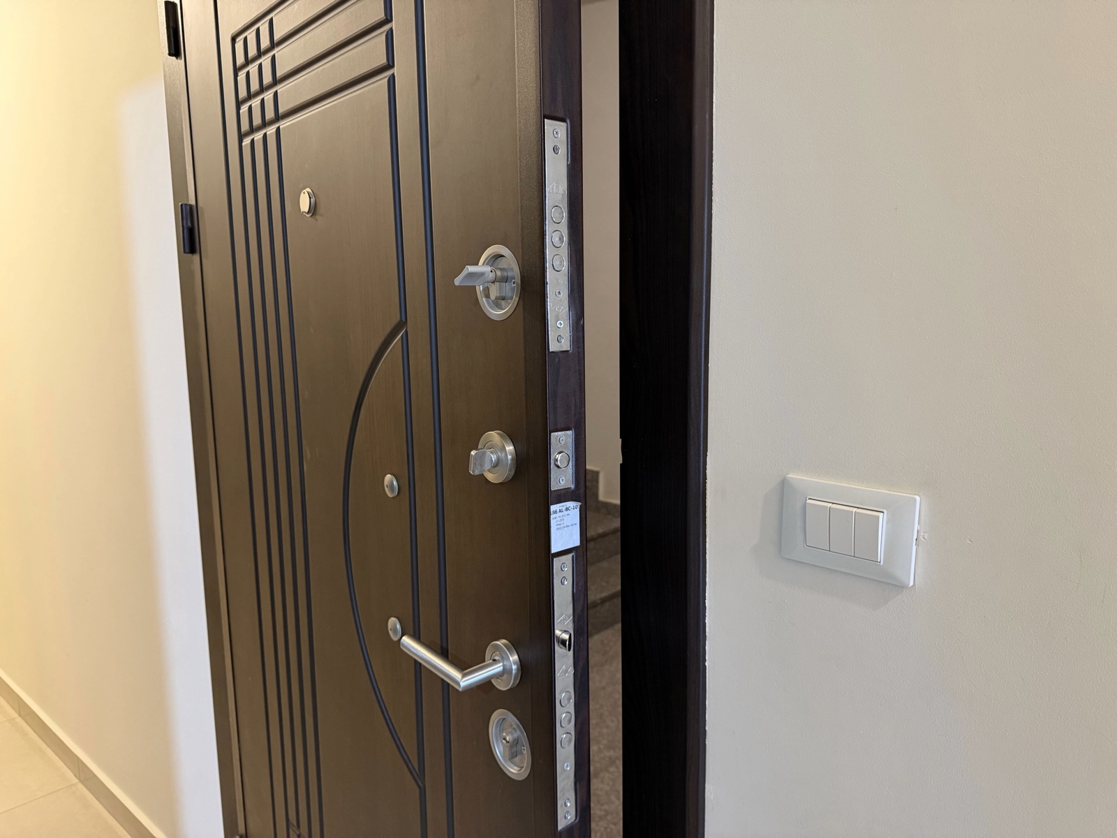 Apartment entrance door