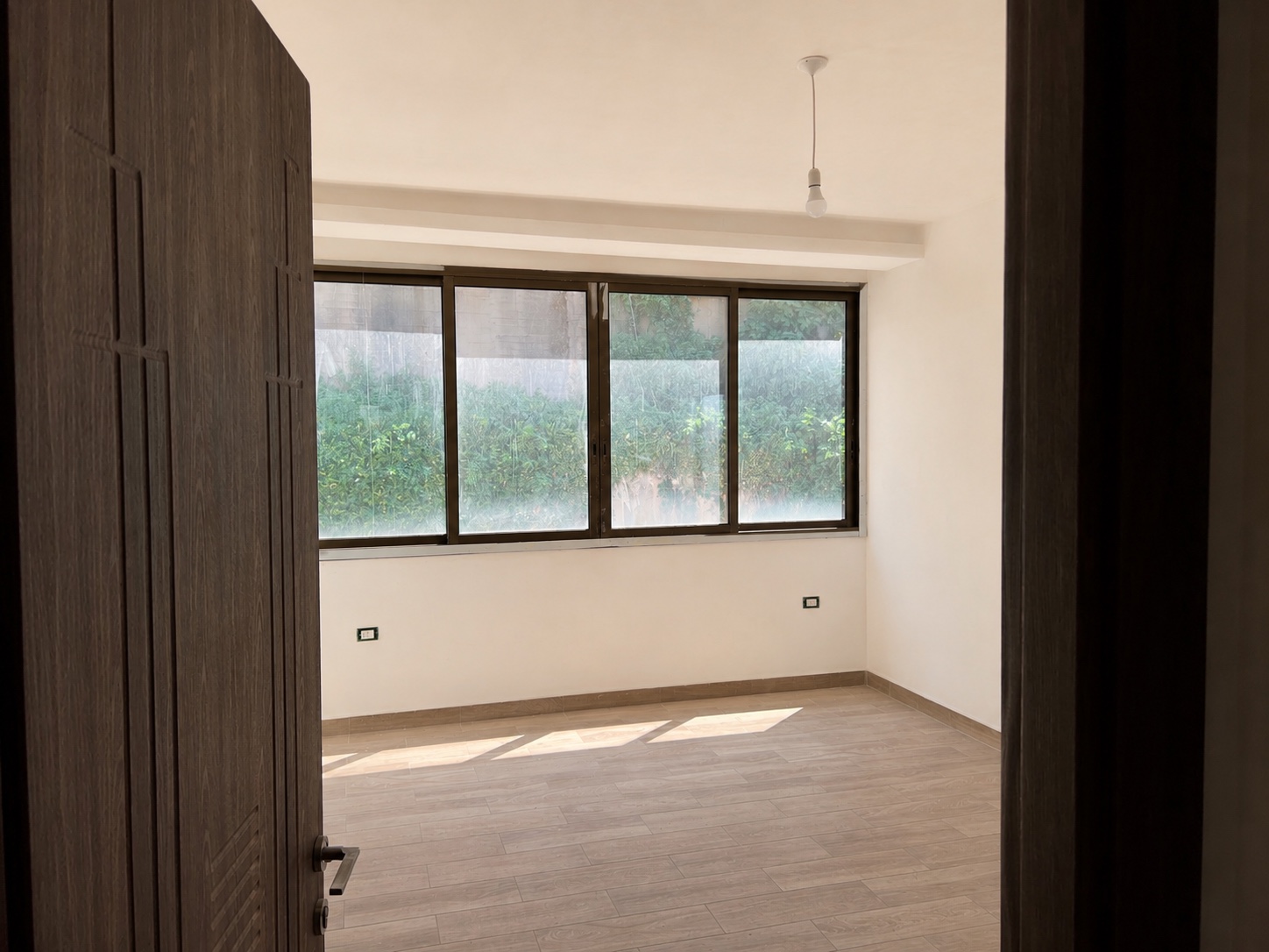 Gypsum work and indirect lighting
